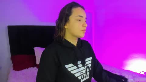 Snapshot of meily_oficial chatting on 05.19.26 IG soymeily oficial online show from 05.19.26