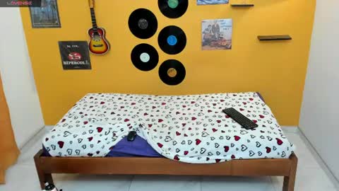 MEIS online show from 06.21.26
