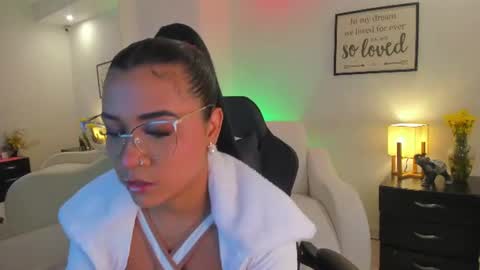 melan_owen online show from 06.20.26