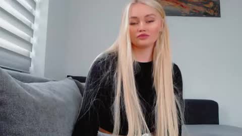 Melania online show from 07.11.26