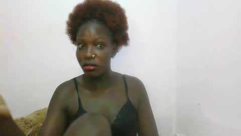 Snapshot of melanie_bae1 chatting on 05.12.26 melanie_bae1 online show from 05.12.26