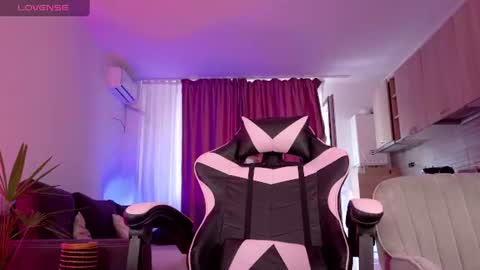 melanie_way online show from 07.08.26