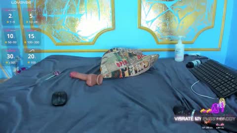 Melaniecooper online show from 03.02.26