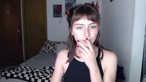 Snapshot of melanies_dream chatting on 03.12.25 Princess Consuela Banana Hammock online show from 03.12.25