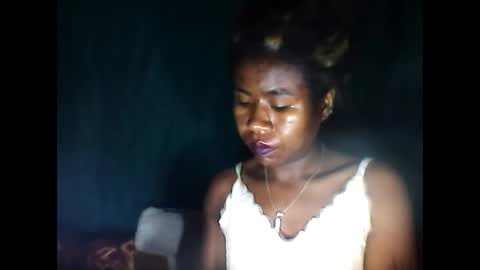 Snapshot of melanih chatting on 05.14.26 melanih online show from 05.14.26