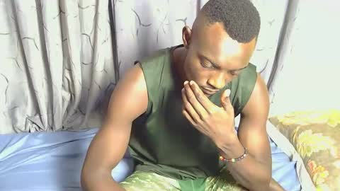 melanin_blackboy22 online show from 03.25.26