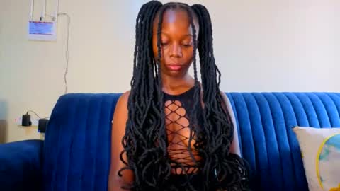 Snapshot of melanin_sassy96 chatting on 05.25.26 bad lil shawry online show from 05.25.26
