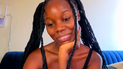 Snapshot of melanin_sassy96 chatting on 06.06.26 bad lil shawry online show from 06.06.26