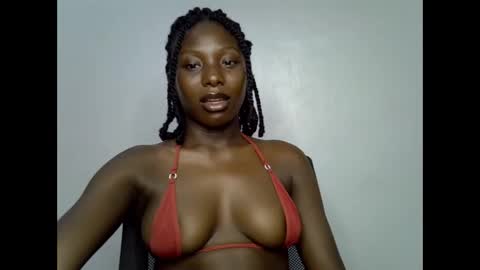 Snapshot of melanine_floral chatting on 01.23.25 Praiz online show from 01.23.25