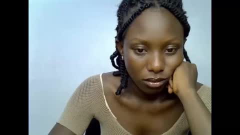 Snapshot of melanine_floral chatting on 01.26.25 Praiz online show from 01.26.25