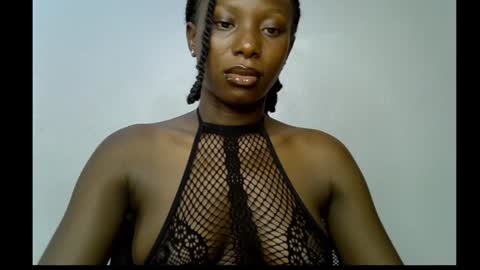 Snapshot of melanine_floral chatting on 01.30.25 Praiz online show from 01.30.25