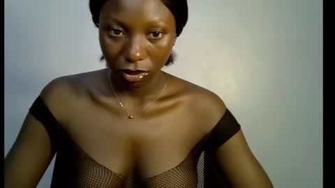 Snapshot of melanine_floral chatting on 02.09.25 Praiz online show from 02.09.25