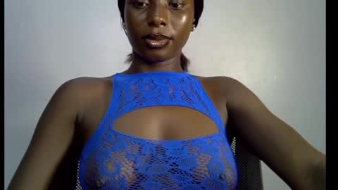 Snapshot of melanine_floral chatting on 02.10.25 Praiz online show from 02.10.25