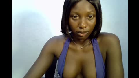 Snapshot of melanine_floral chatting on 02.26.25 Praiz online show from 02.26.25