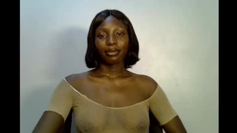 Snapshot of melanine_floral chatting on 02.28.25 Praiz online show from 02.28.25