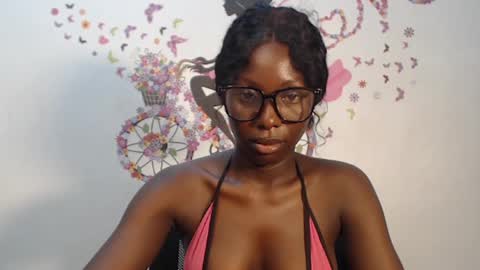 Snapshot of melanine_floral chatting on 03.09.25 Praiz online show from 03.09.25