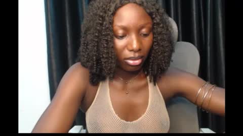 Snapshot of melanine_floral chatting on 09.14.25 Praiz online show from 09.14.25