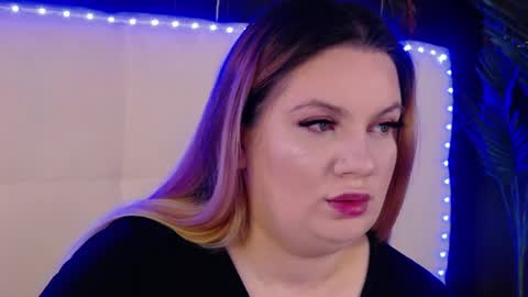 melanniebrown online show from 04.07.26