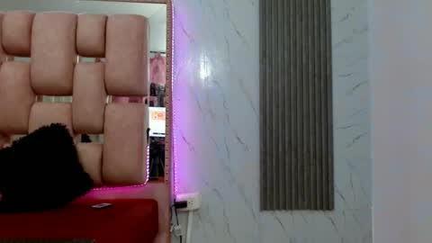 MelanySommers online show from 02.19.26