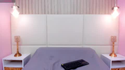 Melany online show from 12.04.25