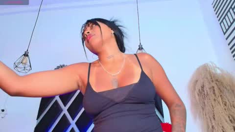 Snapshot of melanyy_miller chatting on 10.06.25 melanny online show from 10.06.25