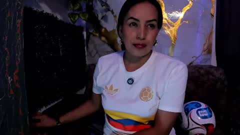 Snapshot of meleekxxx chatting on 06.23.26 MeleekXXX online show from 06.23.26