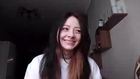 Snapshot of melindawillrett chatting on 05.18.26 Misa online show from 05.18.26