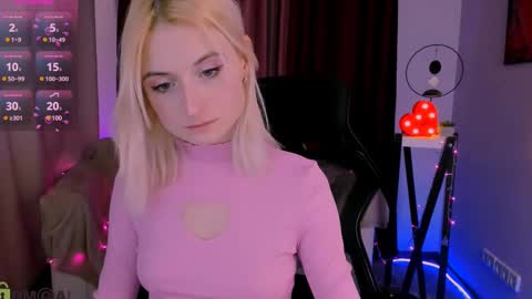 Snapshot of melisa_white1 chatting on 02.11.25 Melisa online show from 02.11.25