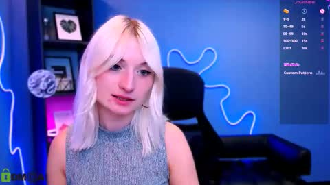 Snapshot of melisa_white1 chatting on 09.23.25 Melisa online show from 09.23.25