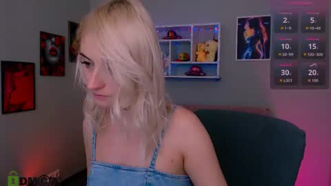 Snapshot of melisa_white1 chatting on 06.18.26 Melisa online show from 06.18.26