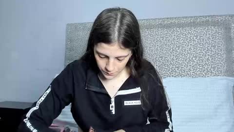 Snapshot of melisabostton_ chatting on 02.12.25 Melissa online show from 02.12.25