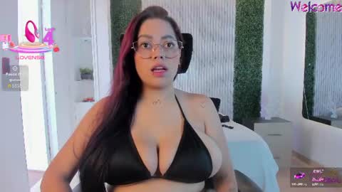 Snapshot of melisasotoo chatting on 07.07.26 Melissa Everyday From 1430 to 2130 Col Time online show from 07.07.26