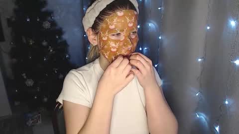 Snapshot of melissa__ray chatting on 12.29.24 Melissa  Ray online show from 12.29.24