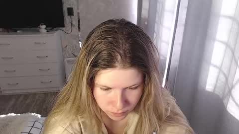 Snapshot of melissa__ray chatting on 03.03.25 Melissa  Ray online show from 03.03.25