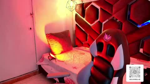 Snapshot of melissa_adamsxxx chatting on 04.18.26 Lissa online show from 04.18.26