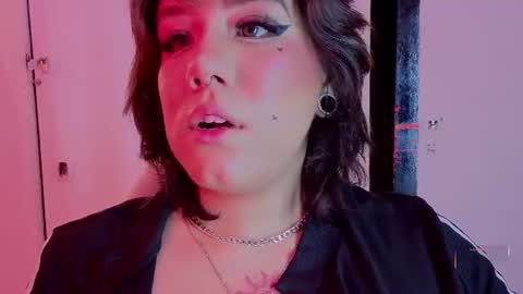 Snapshot of melissa_adamsxxx chatting on 06.20.26 Lissa online show from 06.20.26
