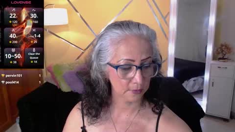 melissa_coleman_ online show from 10.24.25