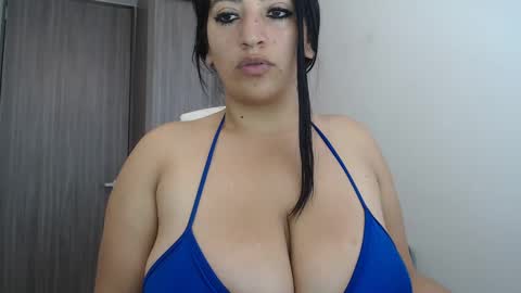 Snapshot of melissa_sexytits chatting on 02.23.25 Lau online show from 02.23.25