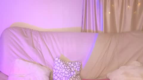 Snapshot of melissachaarm_ chatting on 05.14.26 Melissa online show from 05.14.26