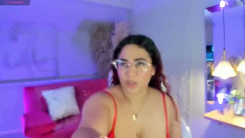 M E L I S S A  online show from 02.16.26