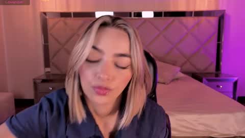 Snapshot of melissamoore_ chatting on 05.09.26 Call me Meli online show from 05.09.26