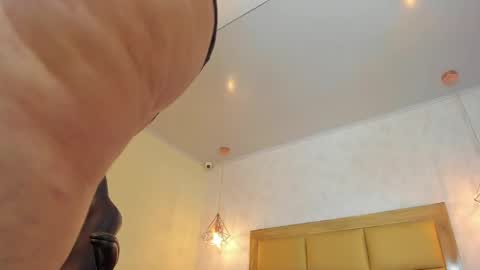    online show from 05.11.26