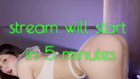 Snapshot of melissaxcbx chatting on 04.23.26 NEXT STREAM in 7 3gmt--- online show from 04.23.26