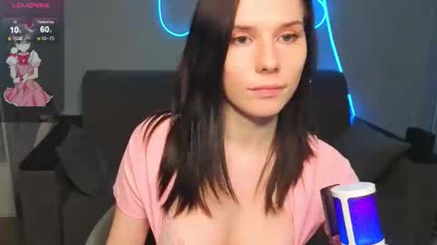 mellhyees online show from 03.17.26