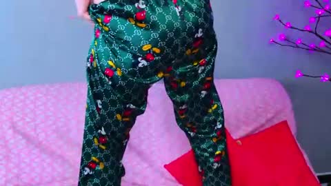 mellhyees online show from 07.09.26