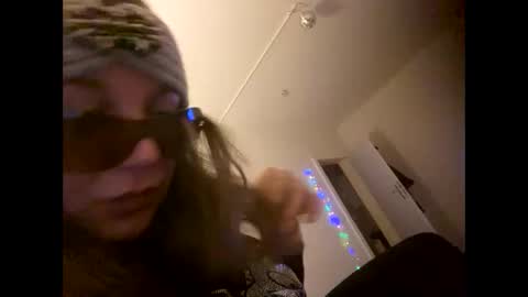 Melli online show from 12.20.24