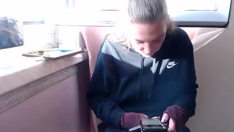 Melli online show from 10.02.25