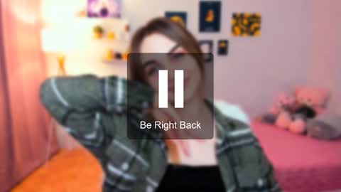 Snapshot of mellifluoustess chatting on 02.21.25 Tessa online show from 02.21.25