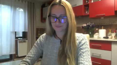 Melly online show from 09.30.25