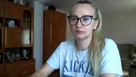 Melly online show from 06.29.26
